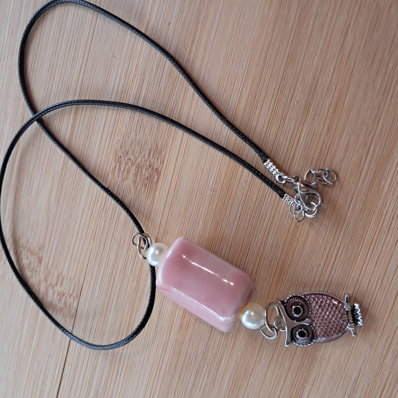 Pink and Silver Owl Pendant Necklace with Pearl - Picture 3 of 7